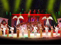 Image for: Review of Alabama Theatre’s “The South’s Grandest Christmas Show”