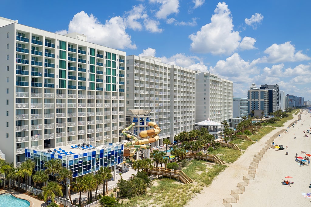 Crown Reef Resort