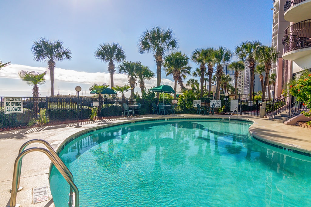 Palms Resort