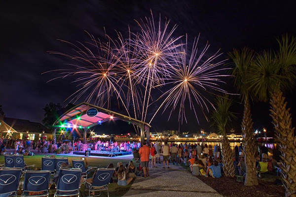 Barefoot Landing Fireworks show